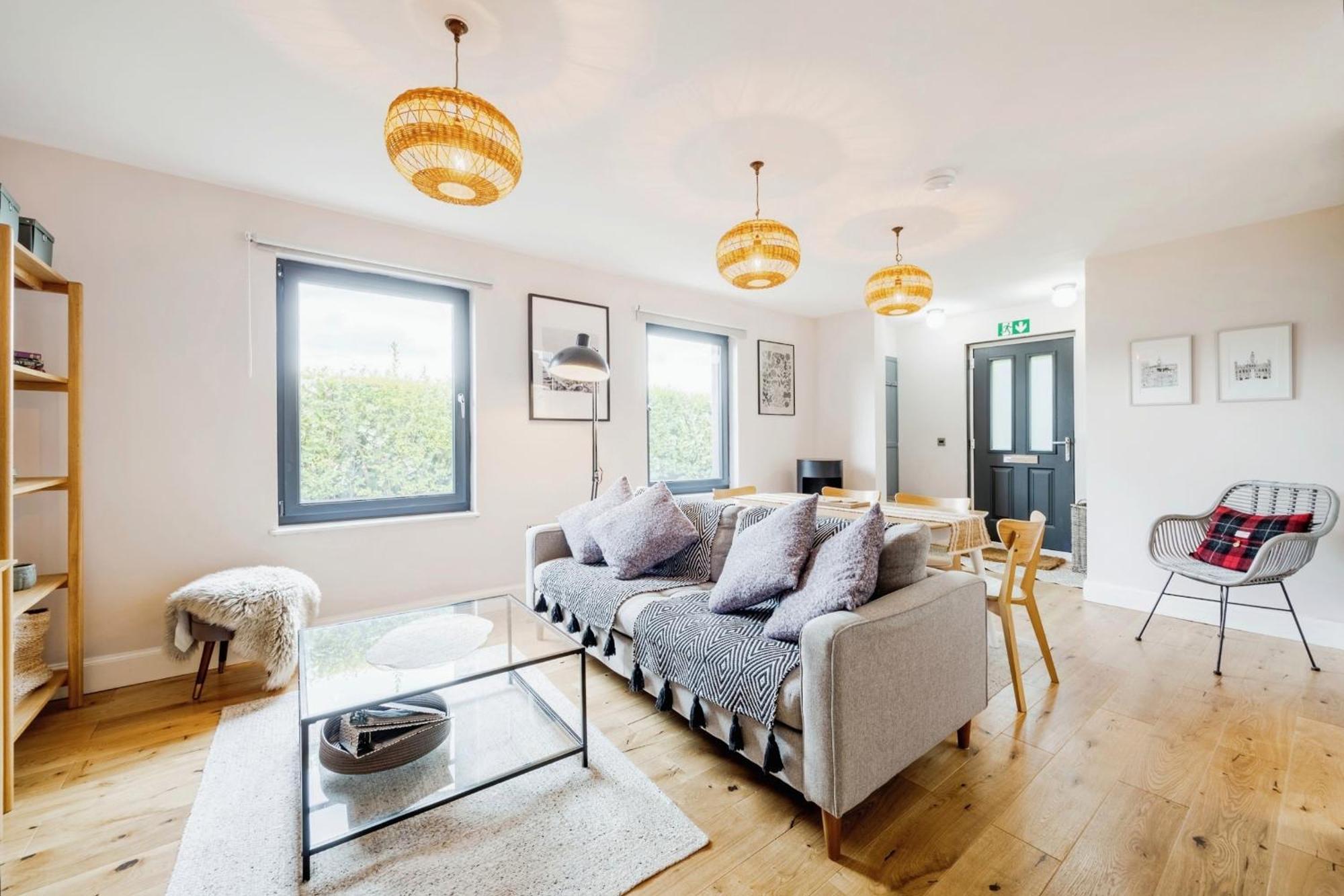 Cosy Lochside Cottage With Mountain And Sea Views Clynder Exteriör bild